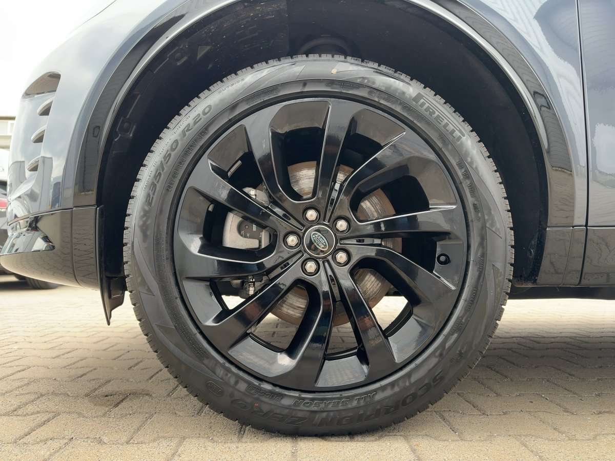 Fahrzeugbild eines Land Rover Discovery Sport