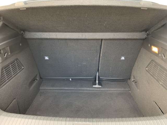 Fahrzeugbild eines Renault Megane E-TECH