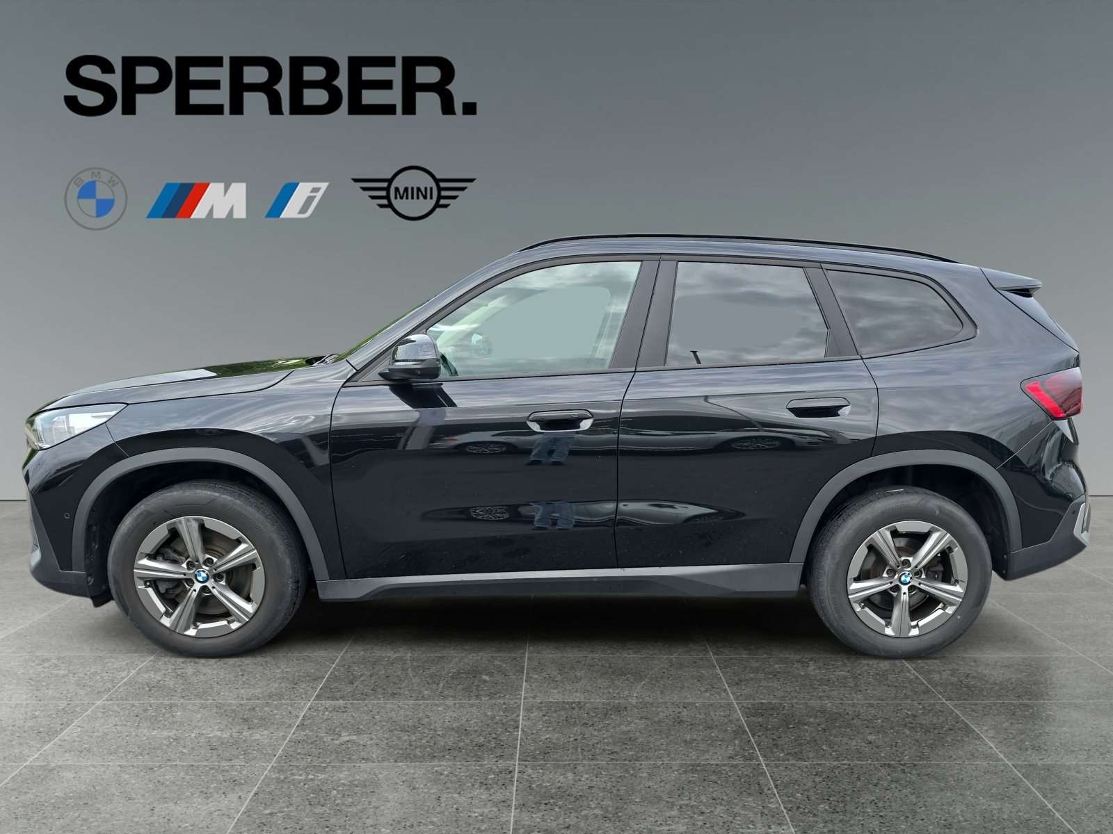 Fahrzeugbild eines BMW X1