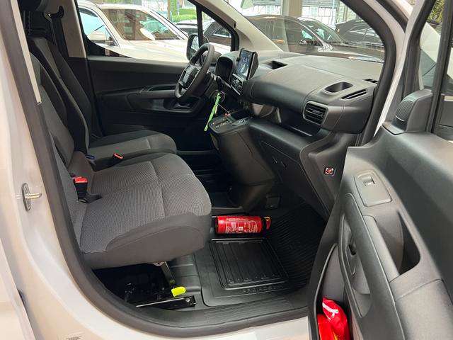 Fahrzeugbild eines Toyota Proace City