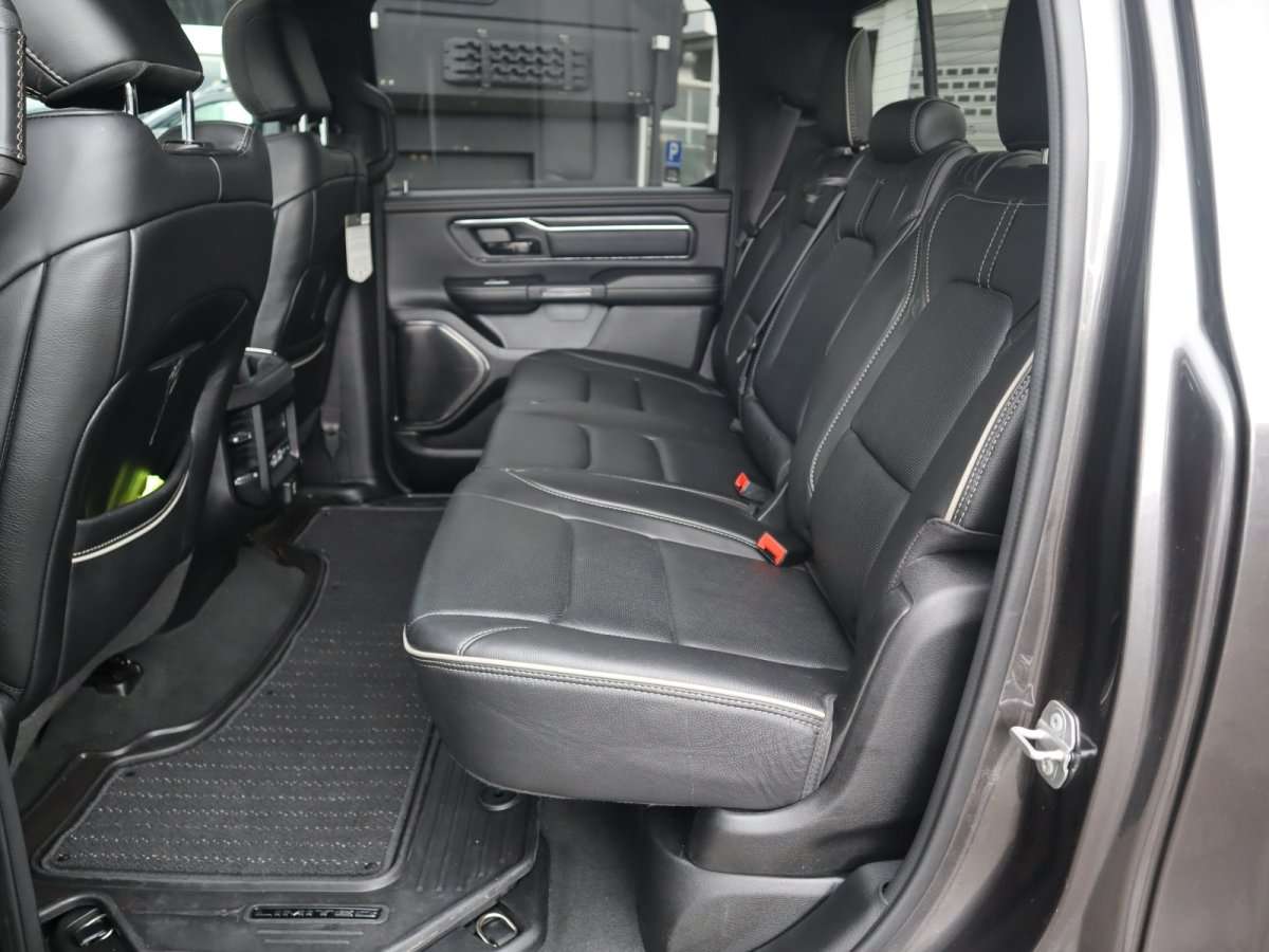 Fahrzeugbild eines Dodge RAM