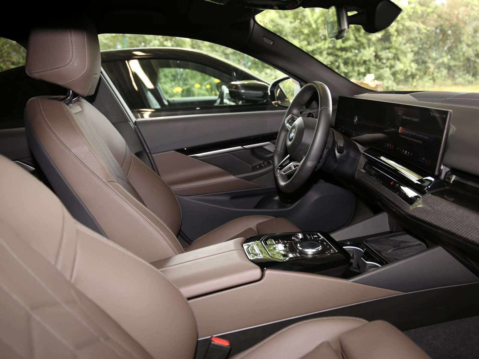 Fahrzeugbild eines BMW 5er-Reihe