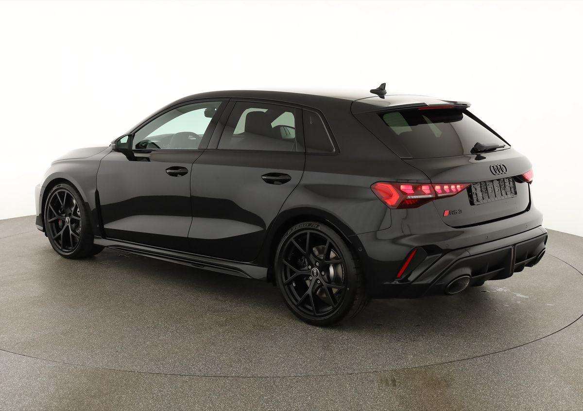 Fahrzeugbild eines Audi RS3