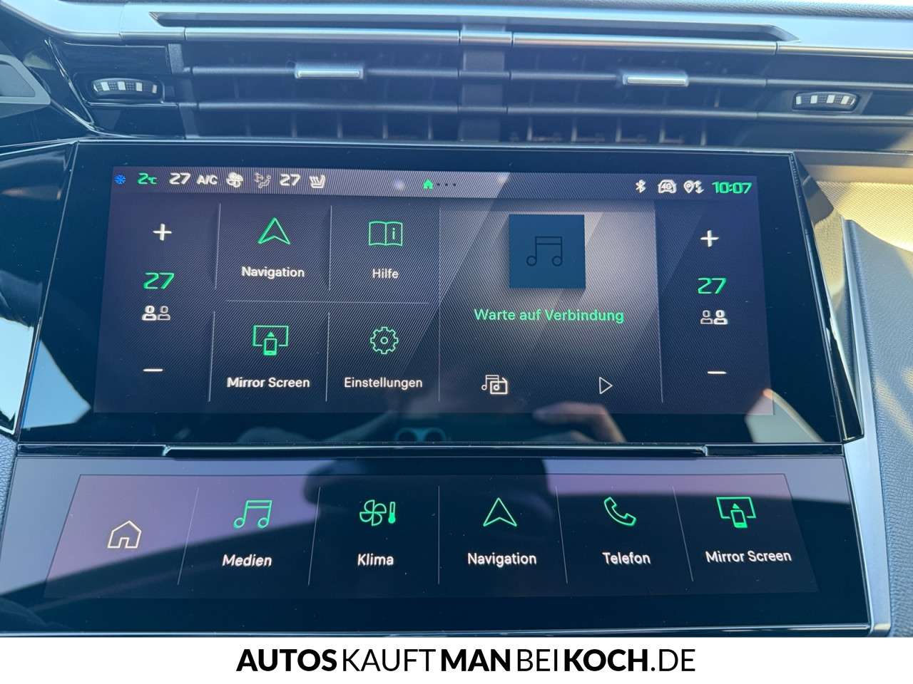 Fahrzeugbild eines Peugeot 408