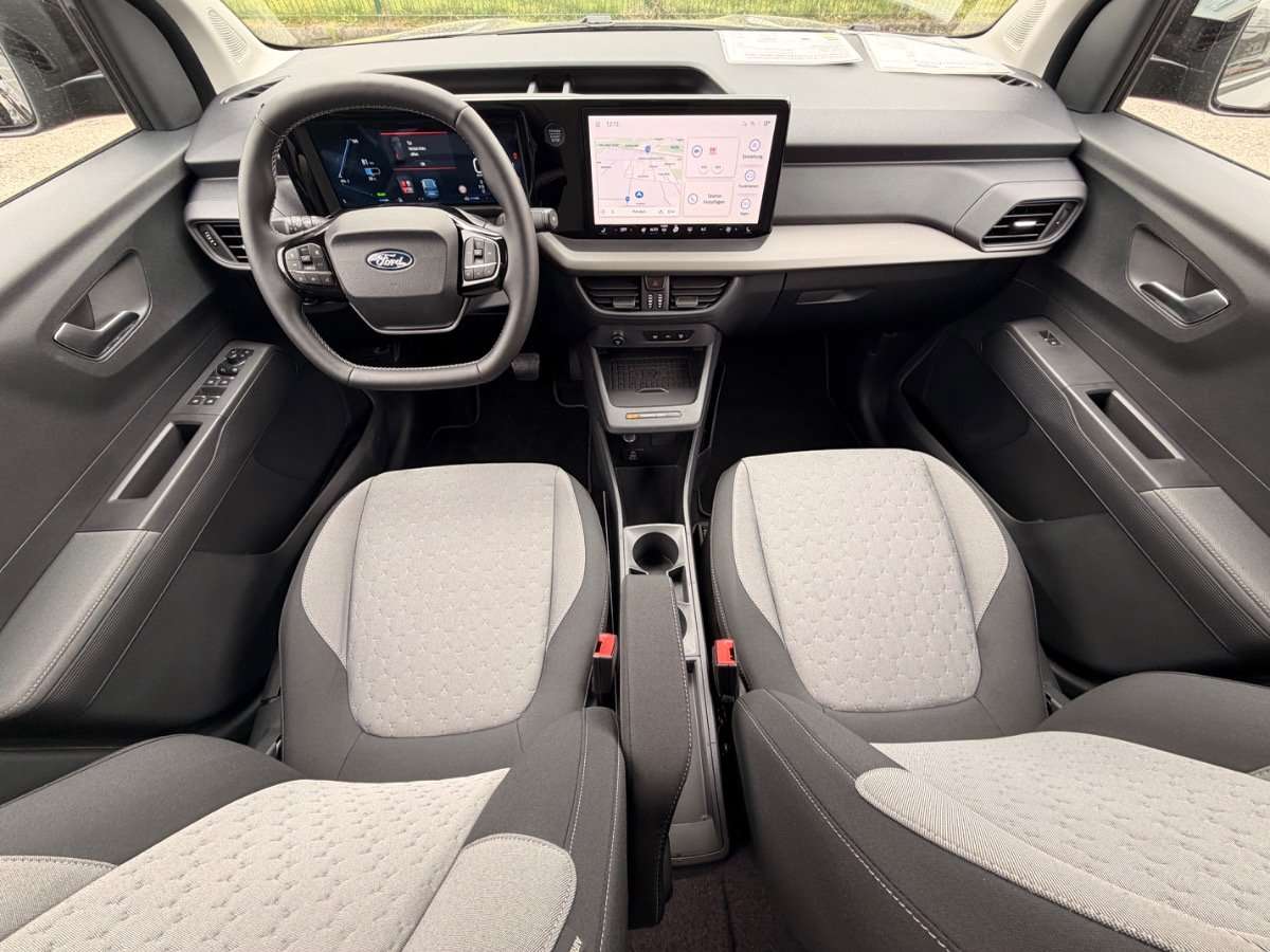 Fahrzeugbild eines Ford Tourneo Courier