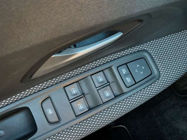 Fahrzeugbild eines Dacia Jogger