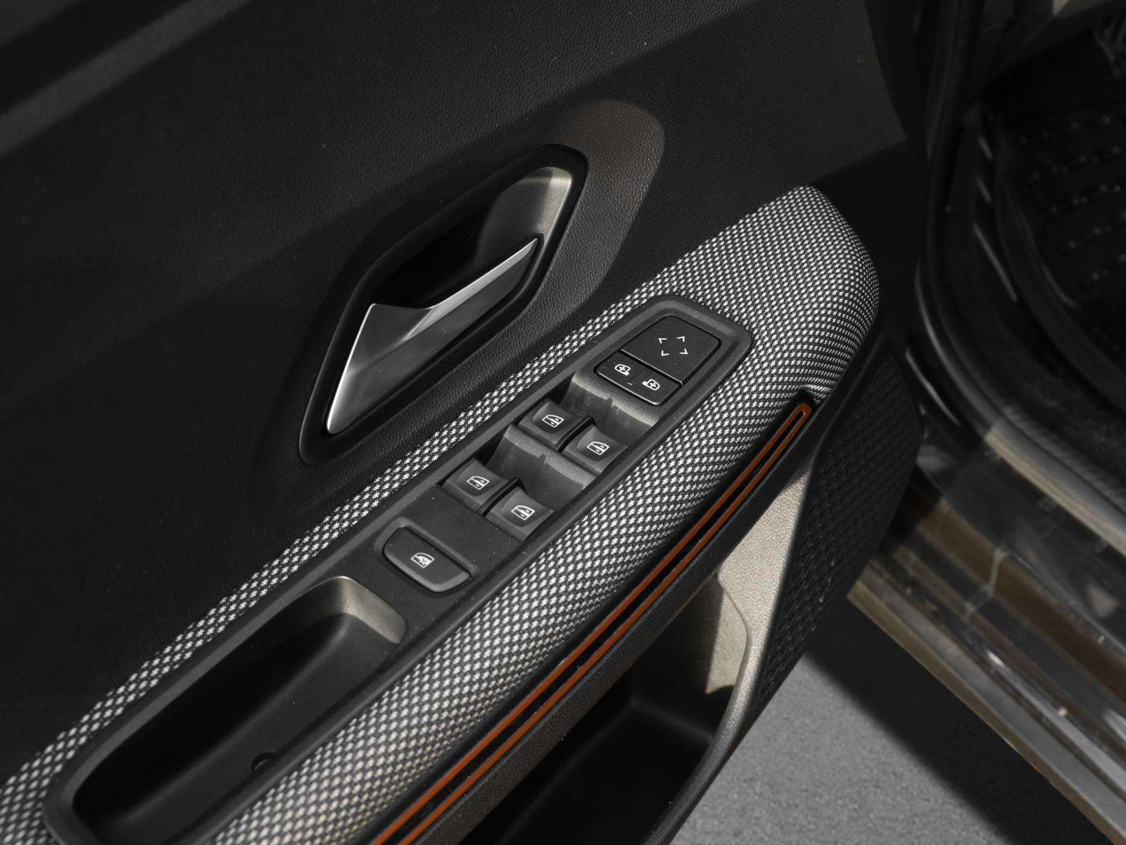 Fahrzeugbild eines Dacia Sandero