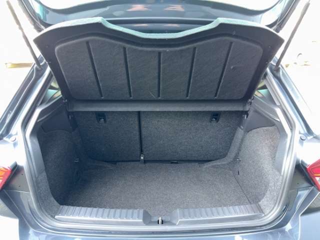 Fahrzeugbild eines SEAT Ibiza