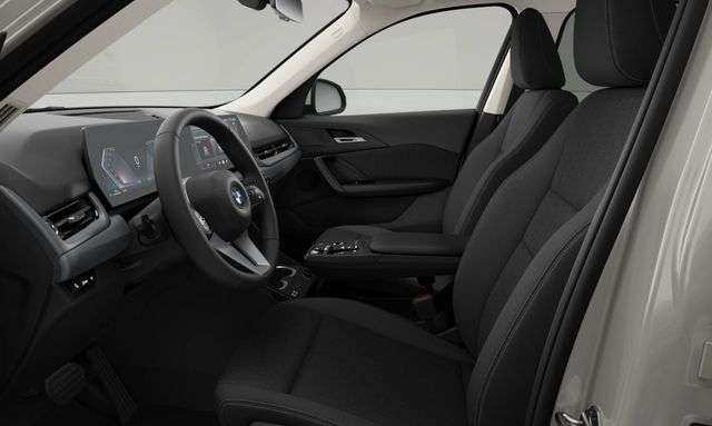 Fahrzeugbild eines BMW X1