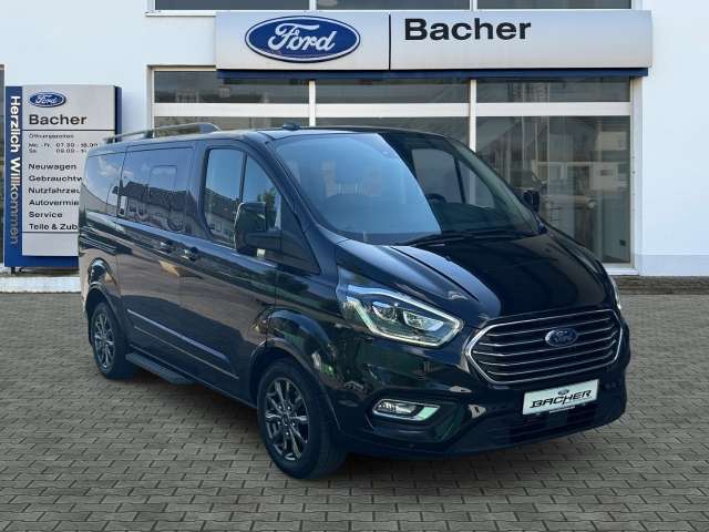 Fahrzeugbild eines Ford Tourneo Custom