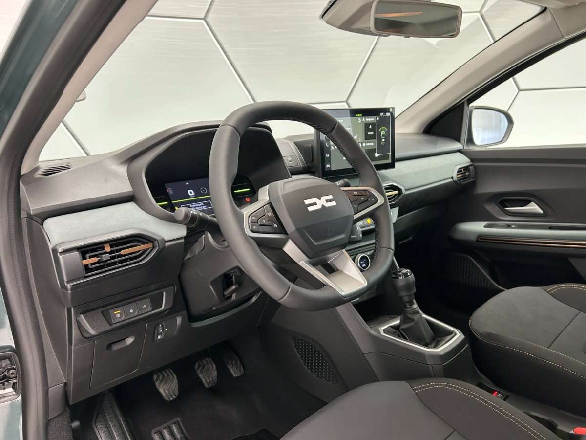 Fahrzeugbild eines Dacia Sandero