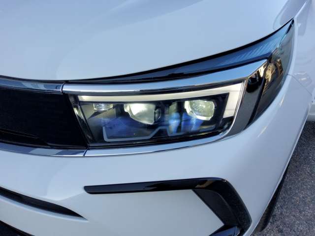 Fahrzeugbild eines Opel Grandland X