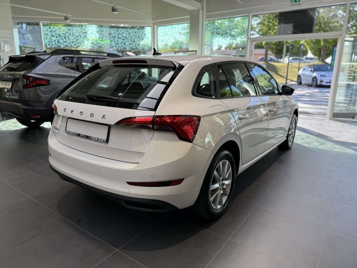Fahrzeugbild eines Skoda Scala