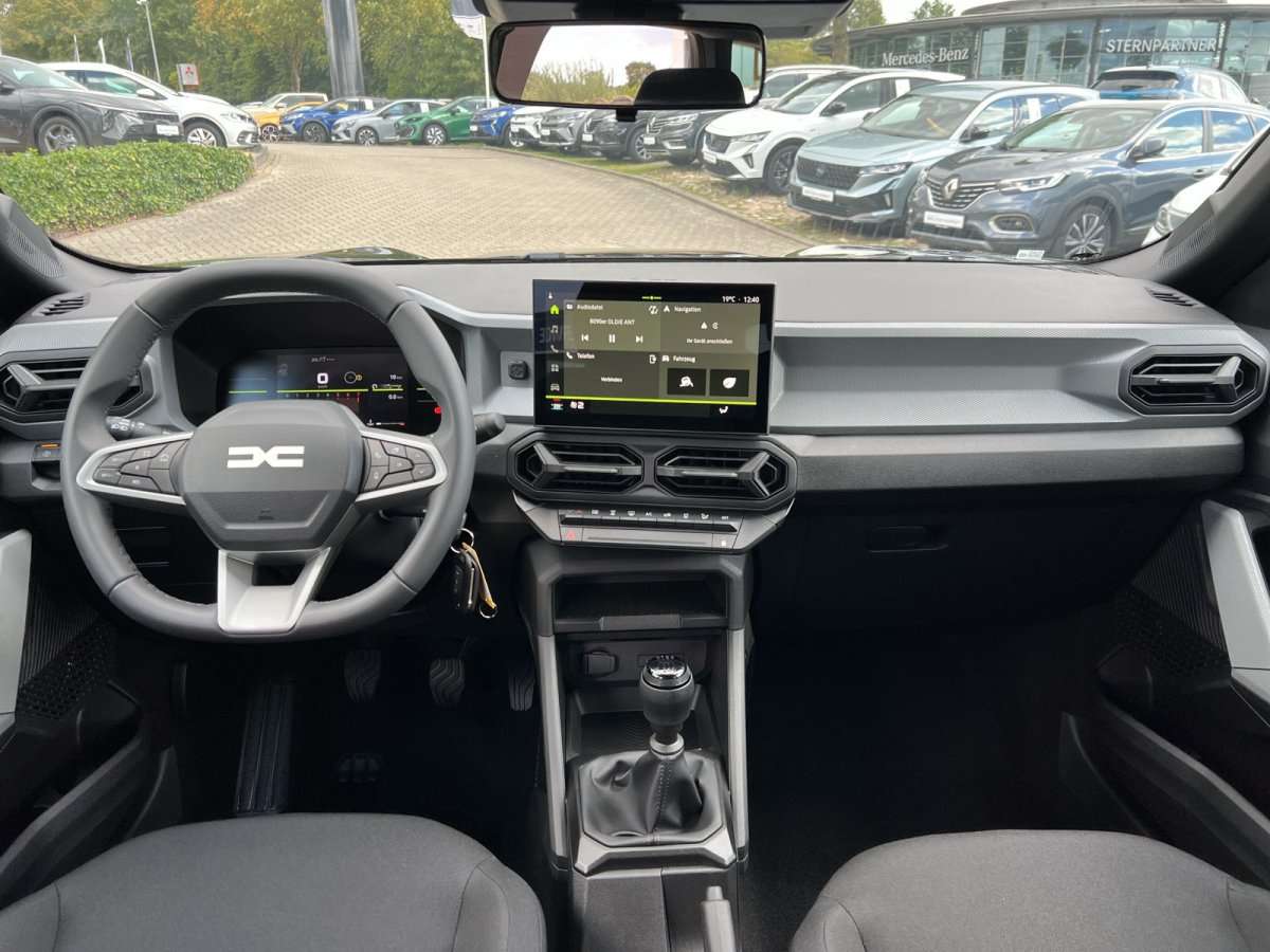 Fahrzeugbild eines Dacia Bigster