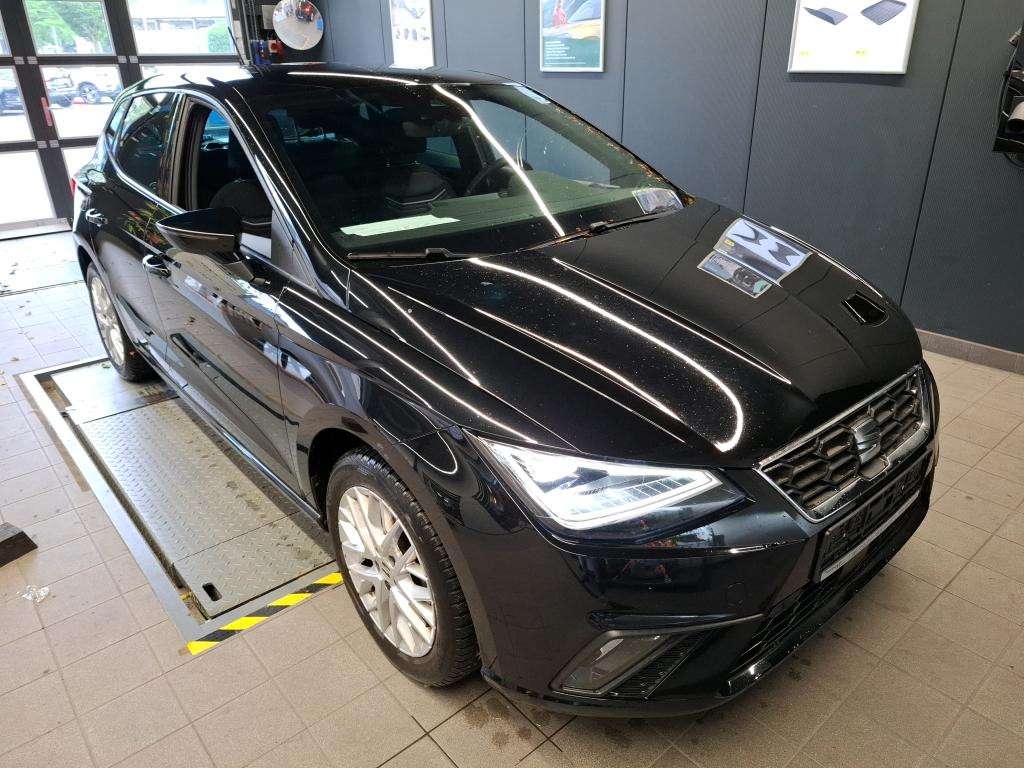 Fahrzeugbild eines SEAT Ibiza