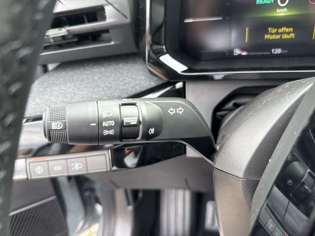 Fahrzeugbild eines Renault Clio
