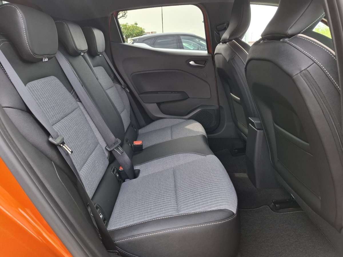 Fahrzeugbild eines Renault Clio