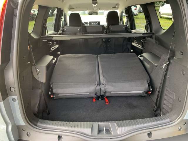 Fahrzeugbild eines Dacia Jogger