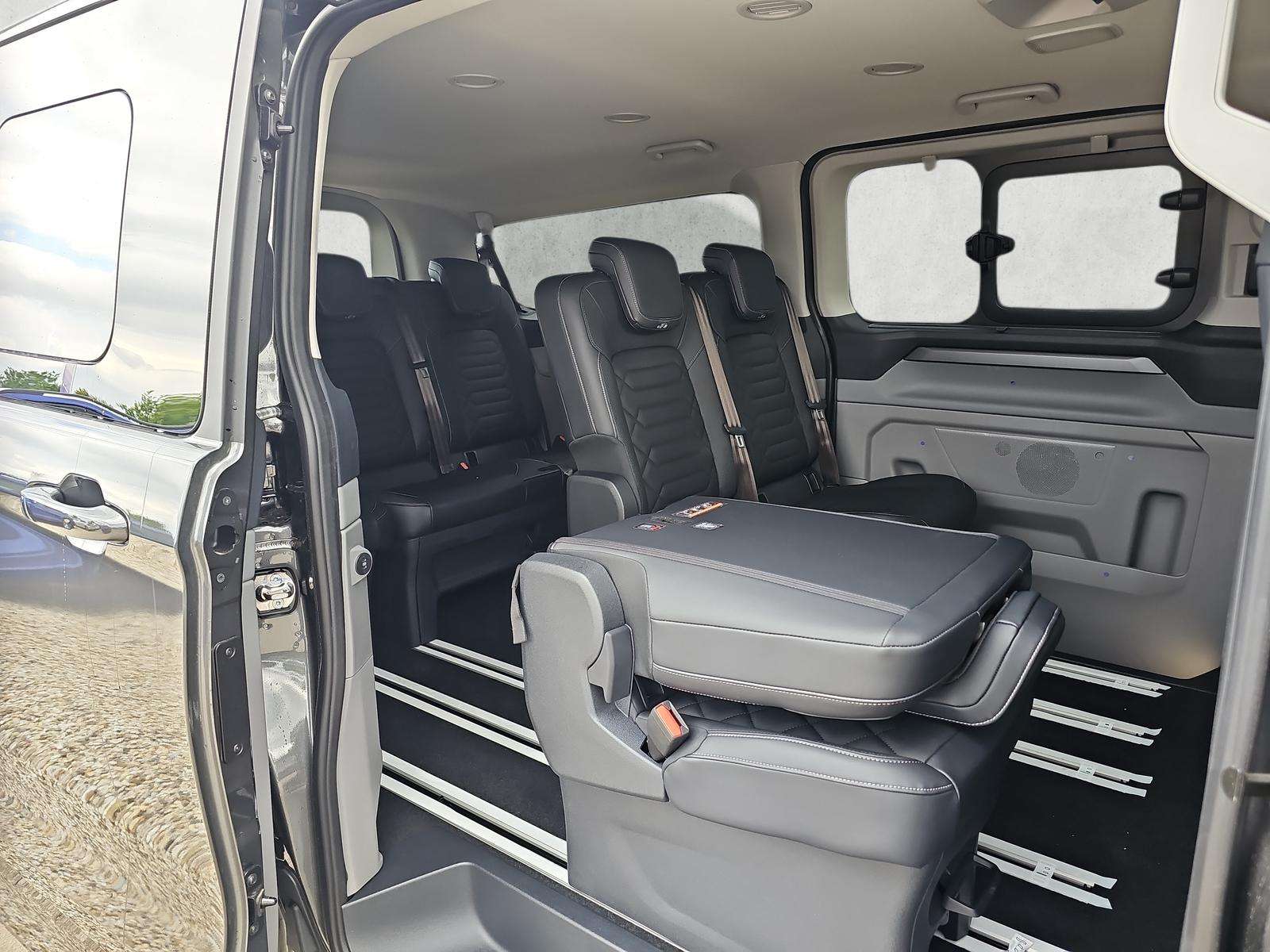 Fahrzeugbild eines Ford Tourneo Custom