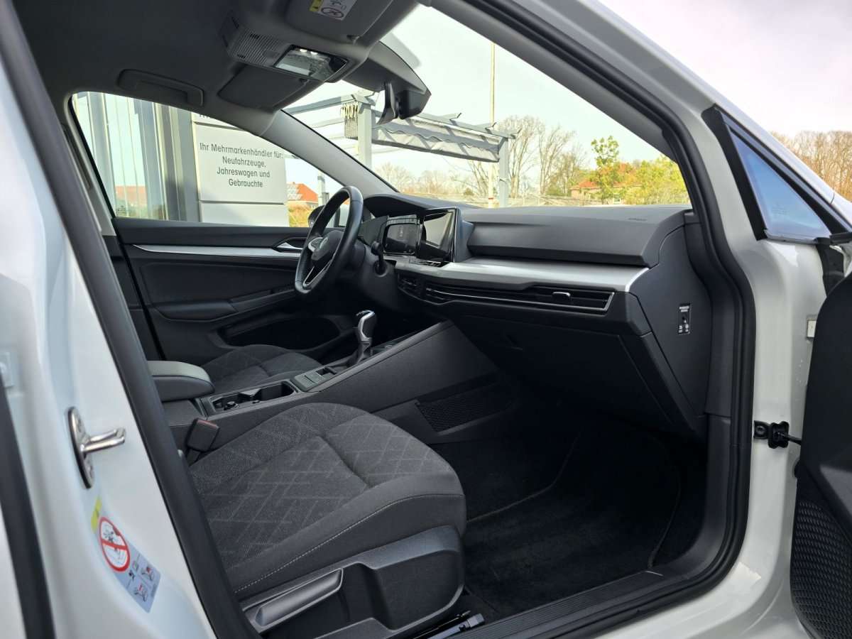 Fahrzeugbild eines Volkswagen Golf