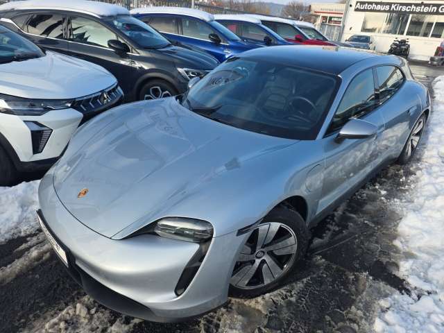 Fahrzeugbild eines Porsche Taycan