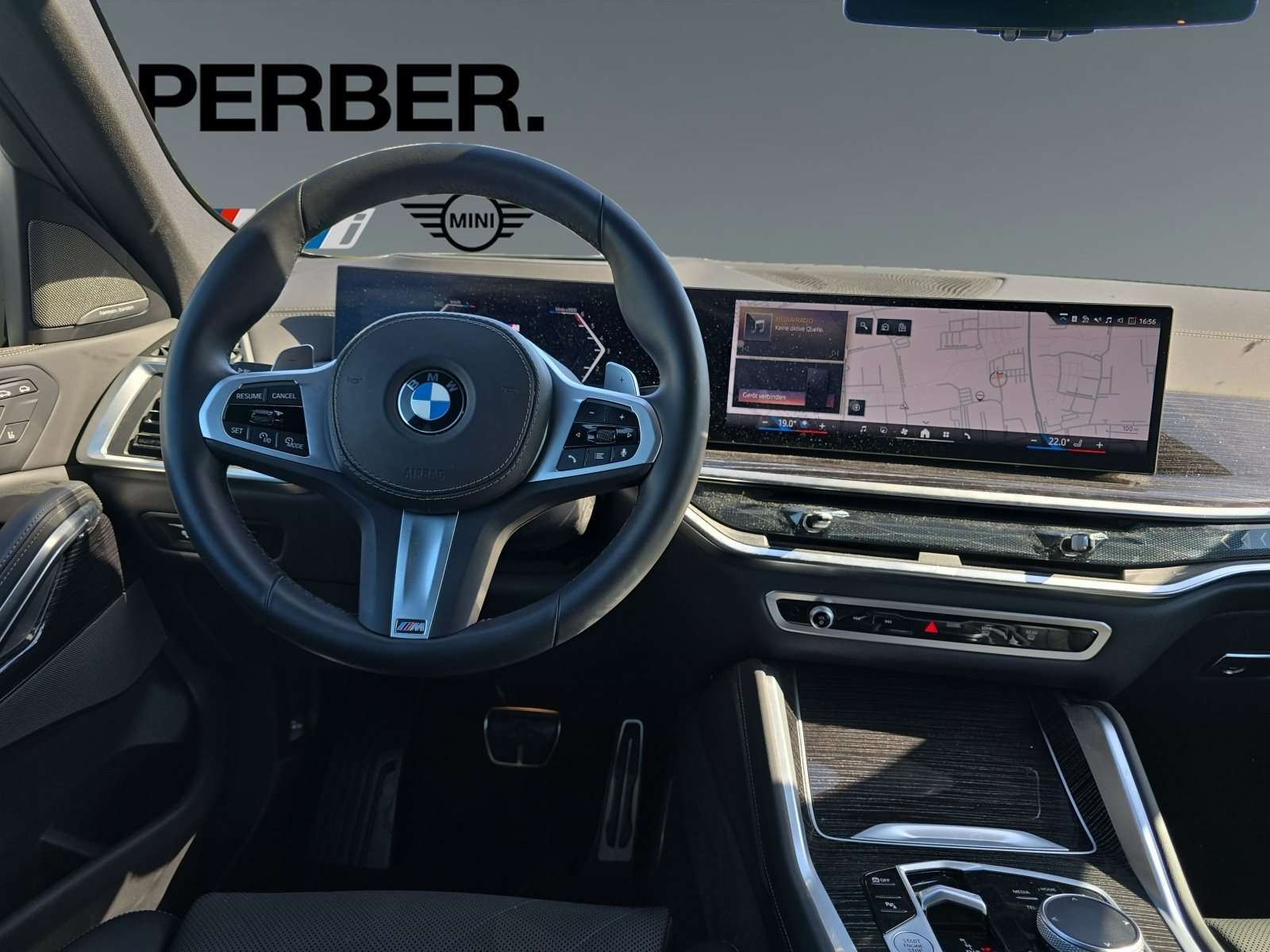 Fahrzeugbild eines BMW X6