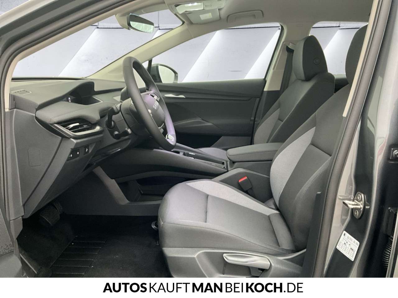 Fahrzeugbild eines Skoda ELROQ