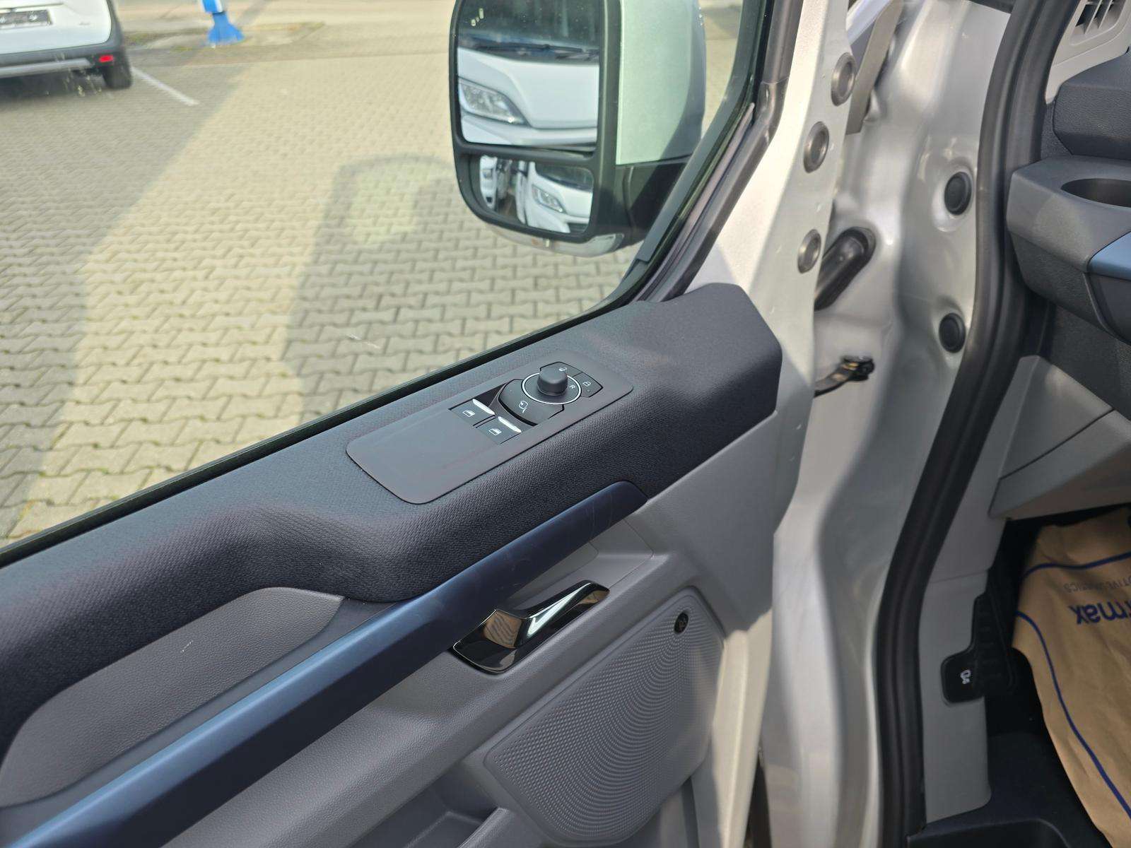 Fahrzeugbild eines Ford Tourneo Custom