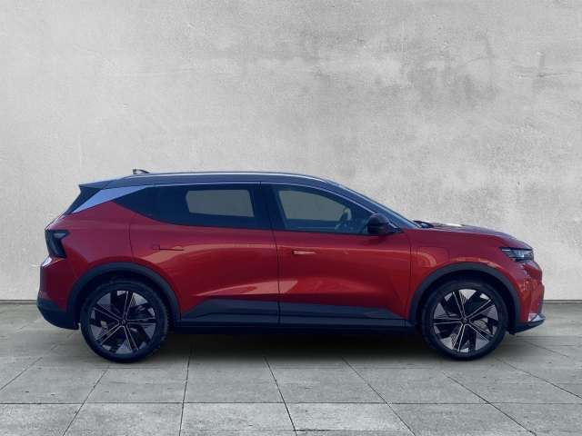 Fahrzeugbild eines Renault Scenic E-TECH