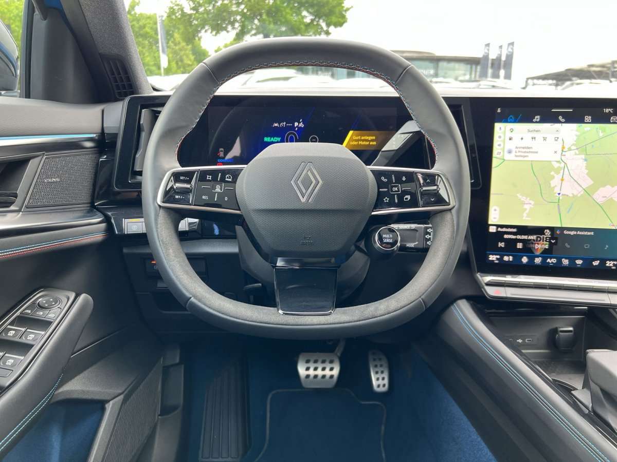 Fahrzeugbild eines Renault Rafale