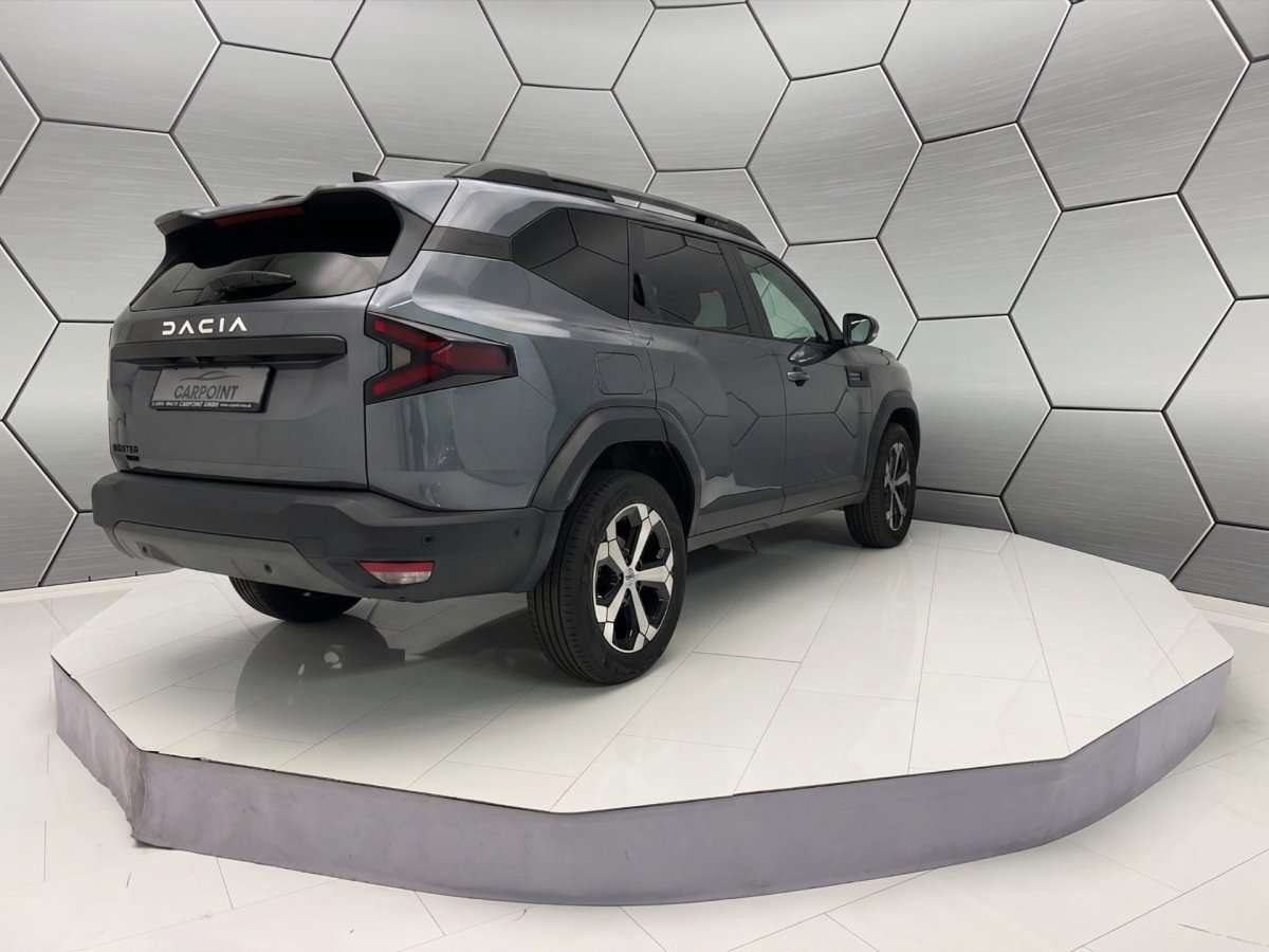 Fahrzeugbild eines Dacia Bigster