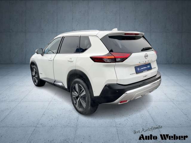 Fahrzeugbild eines Nissan X-TRAIL