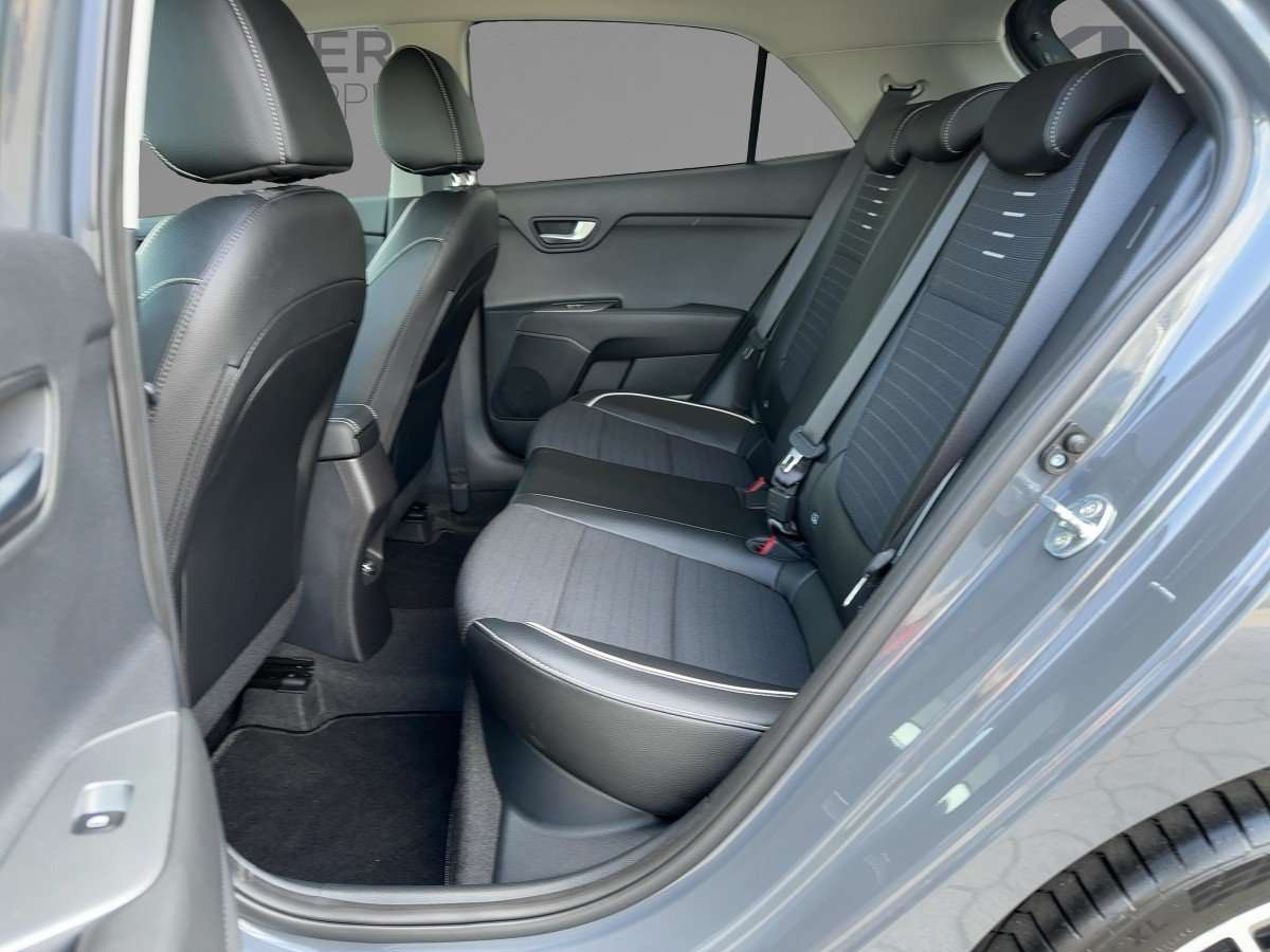 Fahrzeugbild eines Kia Rio