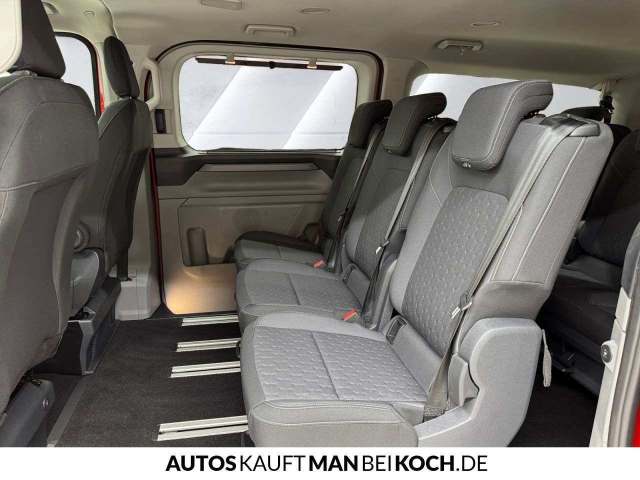 Fahrzeugbild eines Ford Tourneo Custom