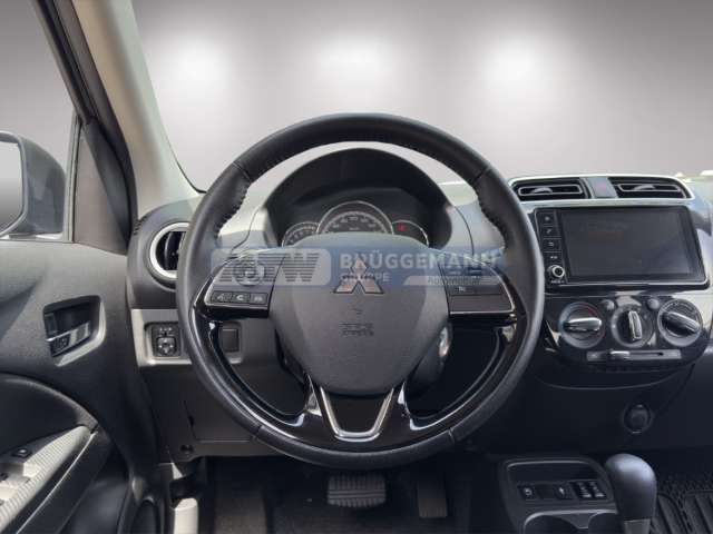 Fahrzeugbild eines Mitsubishi Space Star