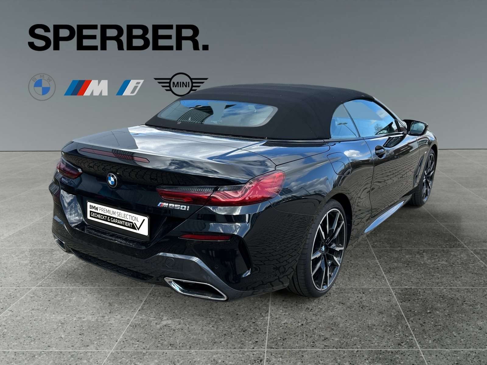 Fahrzeugbild eines BMW 8er-Reihe