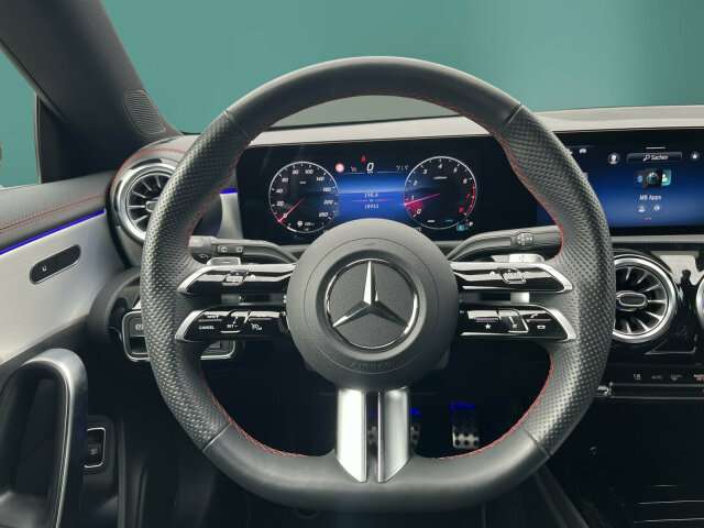 Fahrzeugbild eines Mercedes-Benz CLA