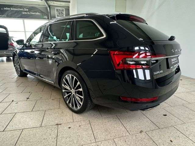 Fahrzeugbild eines Skoda Superb