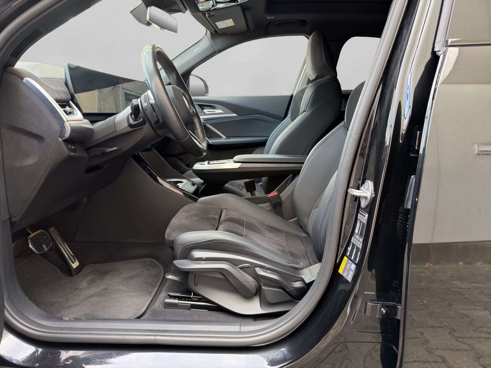Fahrzeugbild eines BMW ix2