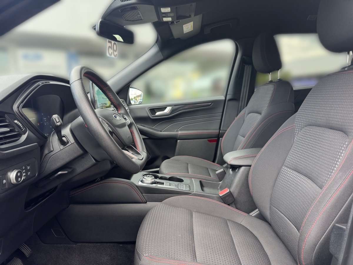 Fahrzeugbild eines Ford Kuga