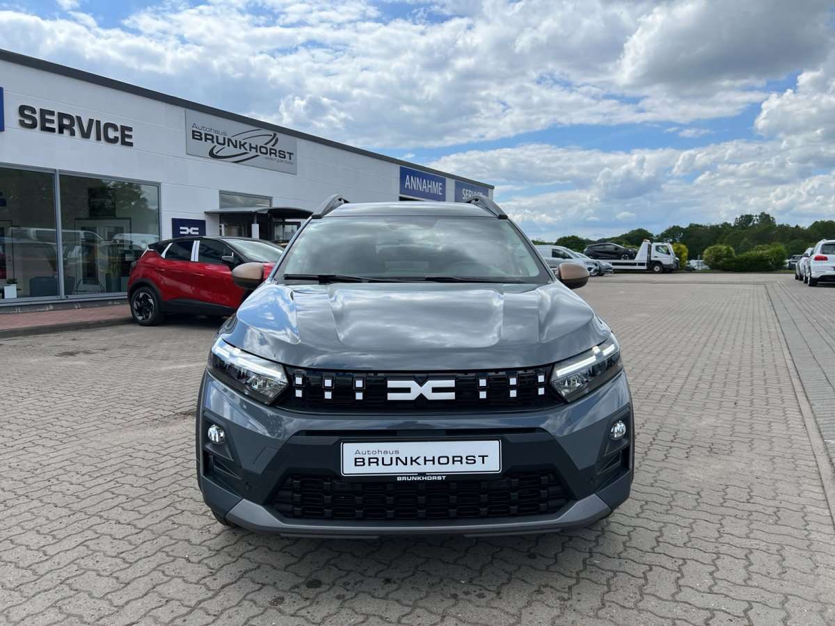Fahrzeugbild eines Dacia Jogger