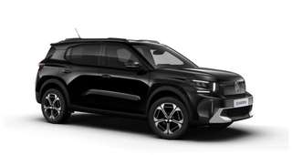 Schräge Frontansicht auf einen Citroën C3 Aircross , freigestellt