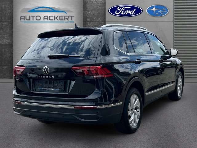 Fahrzeugbild eines Volkswagen Tiguan Allspace