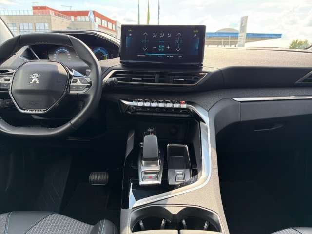 Fahrzeugbild eines Peugeot 3008