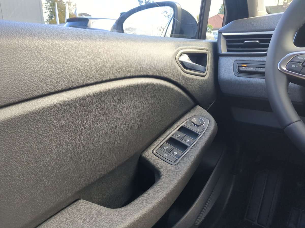 Fahrzeugbild eines Renault Clio