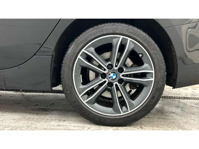 Fahrzeugbild eines BMW 2er-Reihe