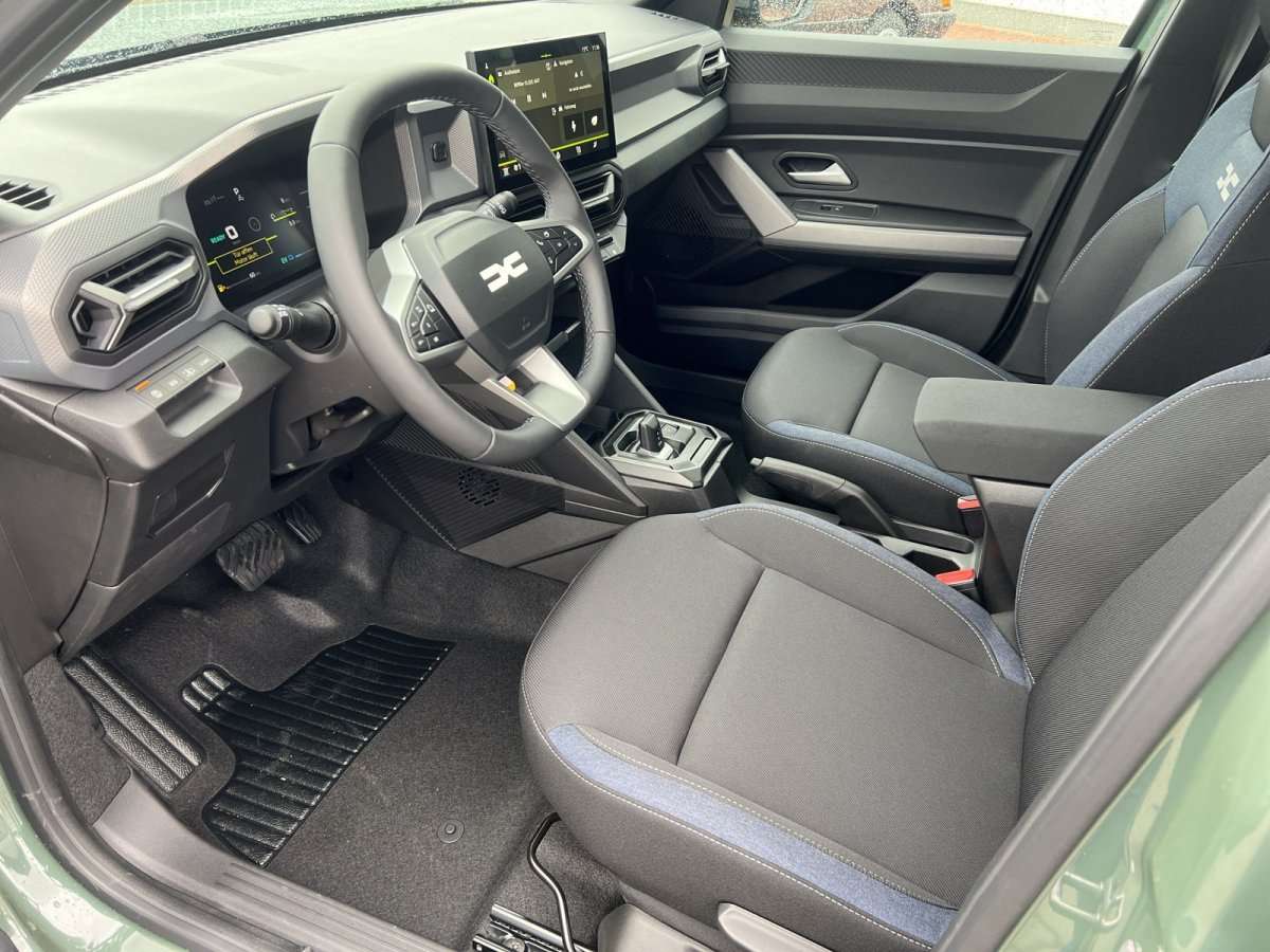 Fahrzeugbild eines Dacia Duster