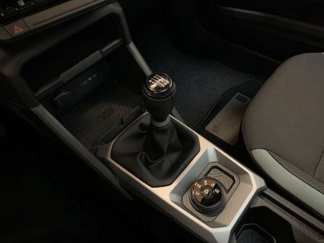 Fahrzeugbild eines Dacia Bigster
