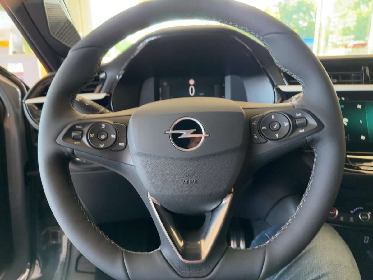 Fahrzeugbild eines Opel Corsa