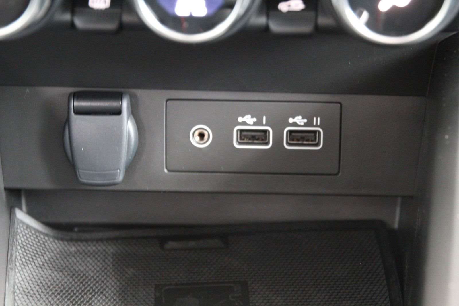 Fahrzeugbild eines Mitsubishi Colt